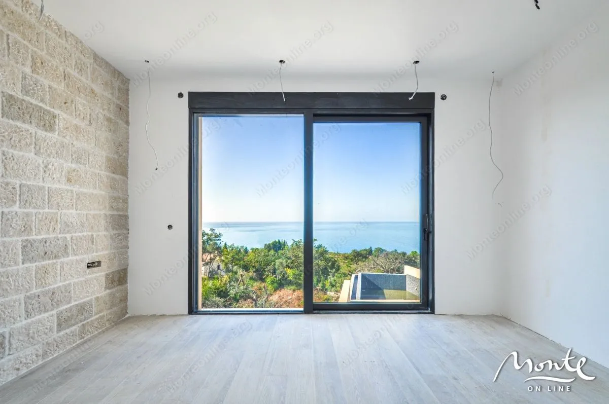 Sale, house, 261m², Reževići, Budva