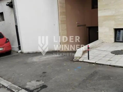 Sale, parking/garage, 12m², Bulbulder, Zvezdara Sve Podlokacije