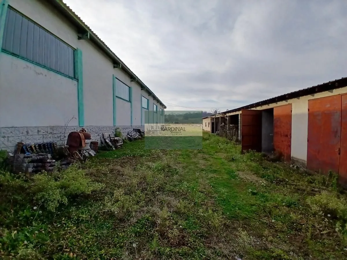Sale, office space, 723m², Veliki Popović, Despotovac