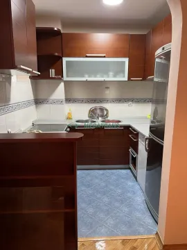 Izdavanje, trosoban stan, 78m², Bulevar Oslobodjenja, Novi Sad Sve Podlokacije - image 4