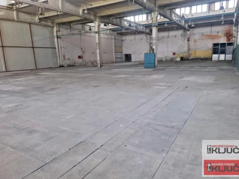 Izdavanje, poslovni prostor, 1300m², Salajka, Novi Sad Sve Podlokacije - image 2
