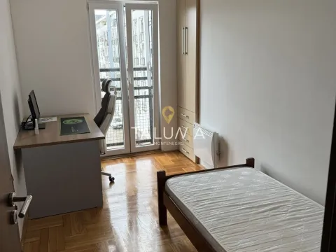 Rent, two bedroom apartment, 56m², City Kvart, Podgorica - image 6