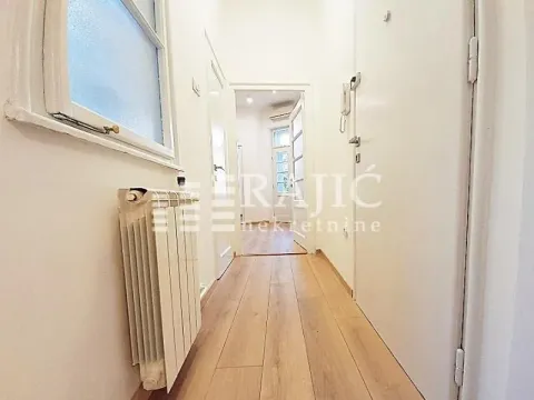 Rent, office space, 87m², Kalenić Pijaca, Vračar Sve Podlokacije - image 8