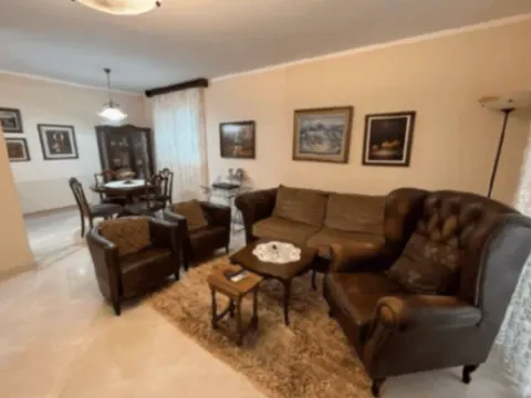 Daily-rent, house, 140m², Petrovac, Budva - image 2