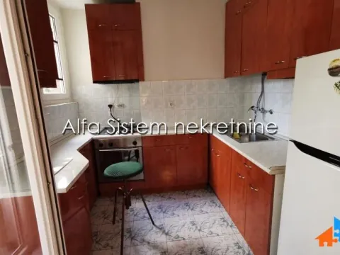 Rent, two bedroom apartment, 60m², Stari Grad, Beograd - image 8