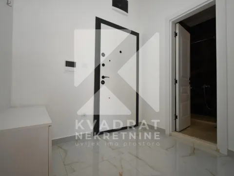 Prodaja, jednosoban stan, 43m², Zabjelo, Podgorica - image 9