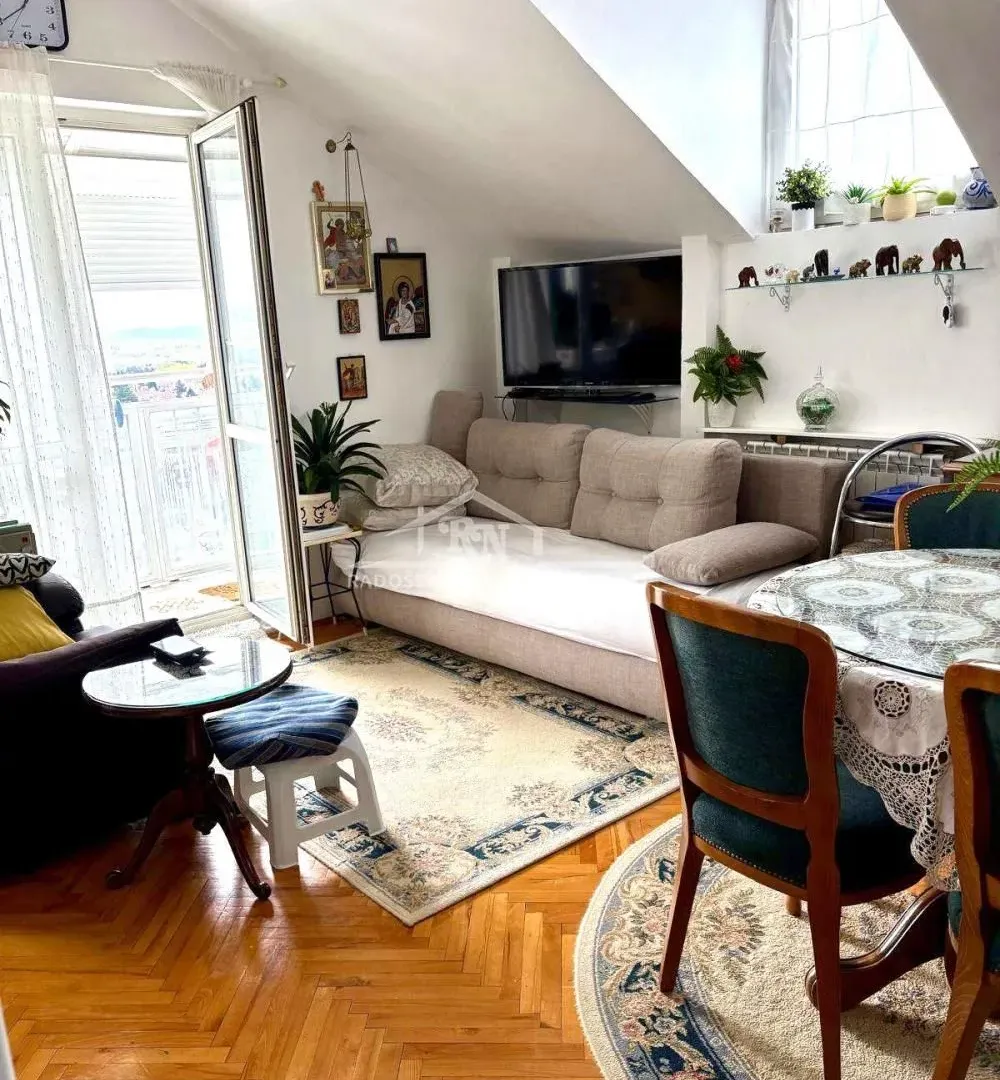 Prodaja, dvosoban stan, 55m², Labudovo Brdo, Beograd