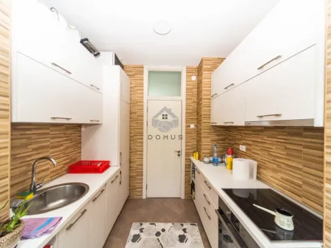 Izdavanje, dvosoban stan, 72m², Autobuska stanica, Podgorica - image 5