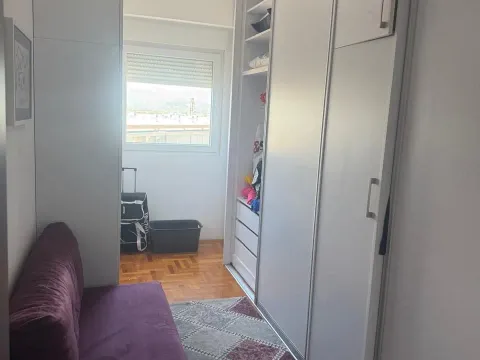 Rent, three bedroom apartment, 90m², City Kvart, Podgorica - image 3
