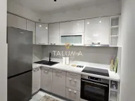 Izdavanje, jednosoban stan, 49m², City Kvart, Podgorica - image 4