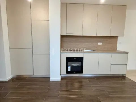 Sale, studio apartment, 45m², Tološi, Podgorica - image 3