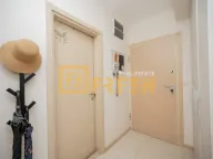 Prodaja, dvosoban stan, 72m², City Kvart, Podgorica - image 22