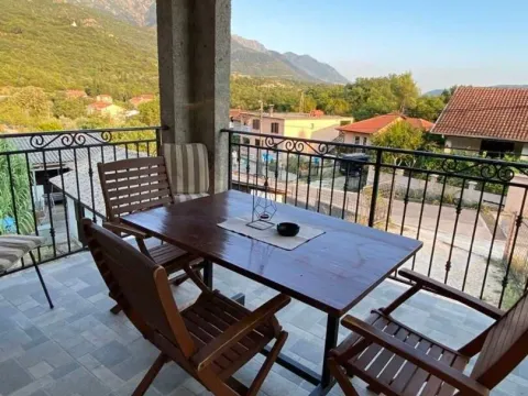 Rent, three bedroom apartment, 90m², Gradiošnica, Tivat - image 1