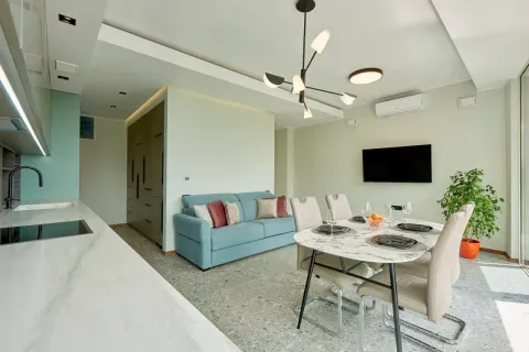 Sale, two bedroom apartment, 115m², Bečići, Budva - image 5