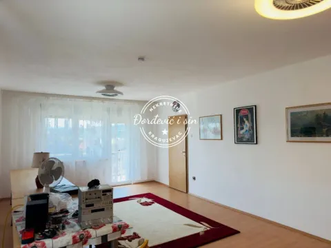 Prodaja, kuća, 180m², Korićani, Kragujevac - image 12