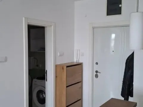 Izdavanje, jednosoban stan, 41m², Grbavica, Novi Sad Sve Podlokacije - image 13