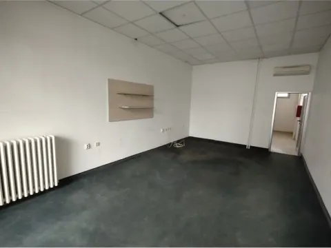 Izdavanje, poslovni prostor, 73m², Niš, Srbija - image 8