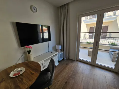 Prodaja, jednosoban stan, 37m², Luštica Bay, Tivat - image 11
