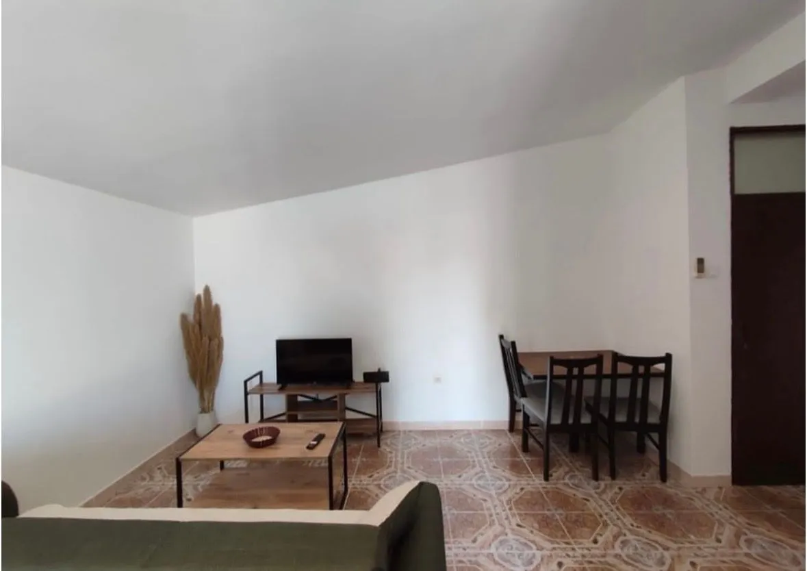 Rent, studio apartment, 30m², Šušanj, Bar