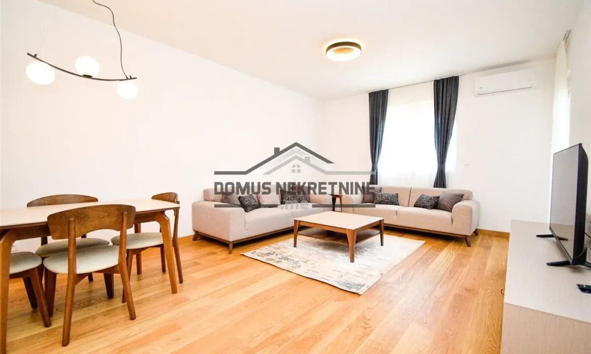 Rent, two bedroom apartment, 75m², City Kvart, Podgorica