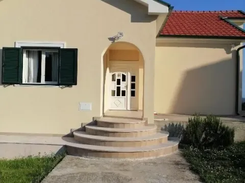 Rent, house, 250m², Herceg Novi, Crna Gora - image 6