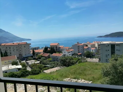 Rent, one bedroom apartment, 44m², Bečići, Budva - image 2