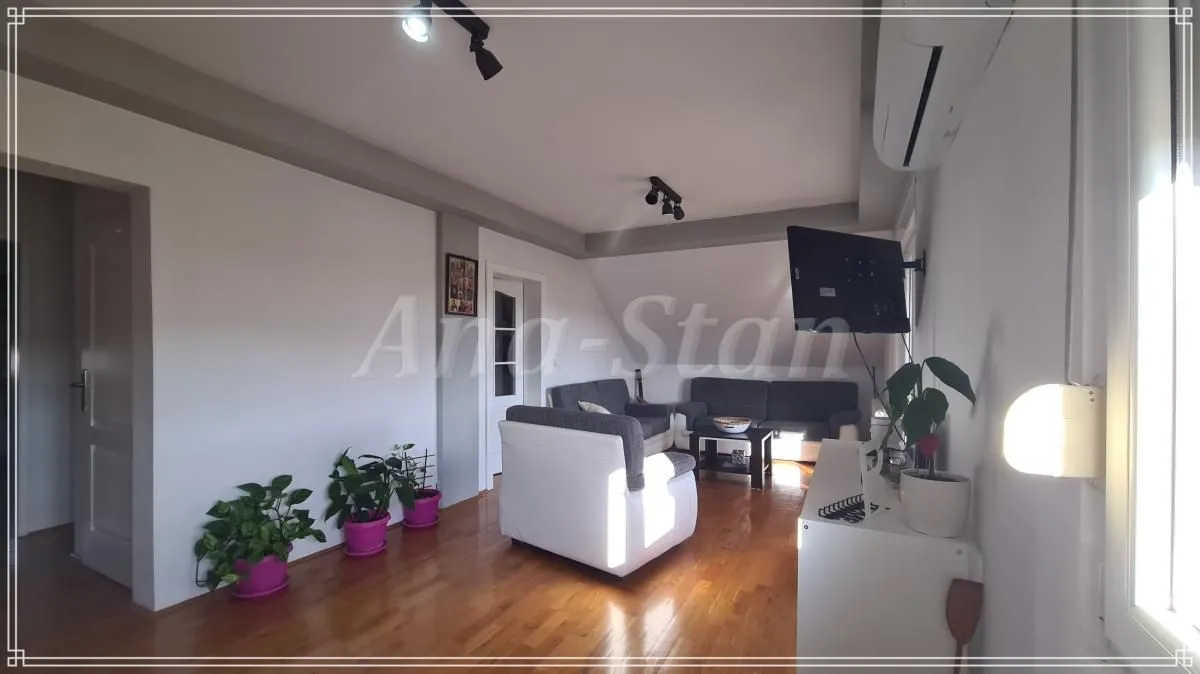 Sale, house, 181m², Kaludjerica, Grocka