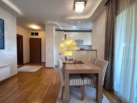 Izdavanje, dvosoban stan, 70m², City Kvart, Podgorica - image 4