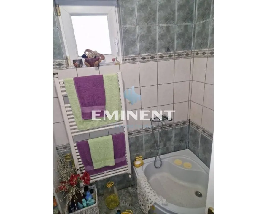 Prodaja, kuća, 219m², Altina, Beograd
