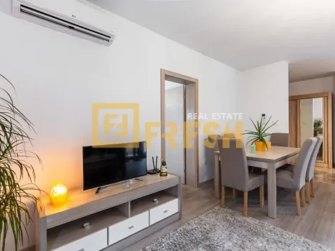 Sale, one bedroom apartment, 74m², Budva, Crna Gora - image 8