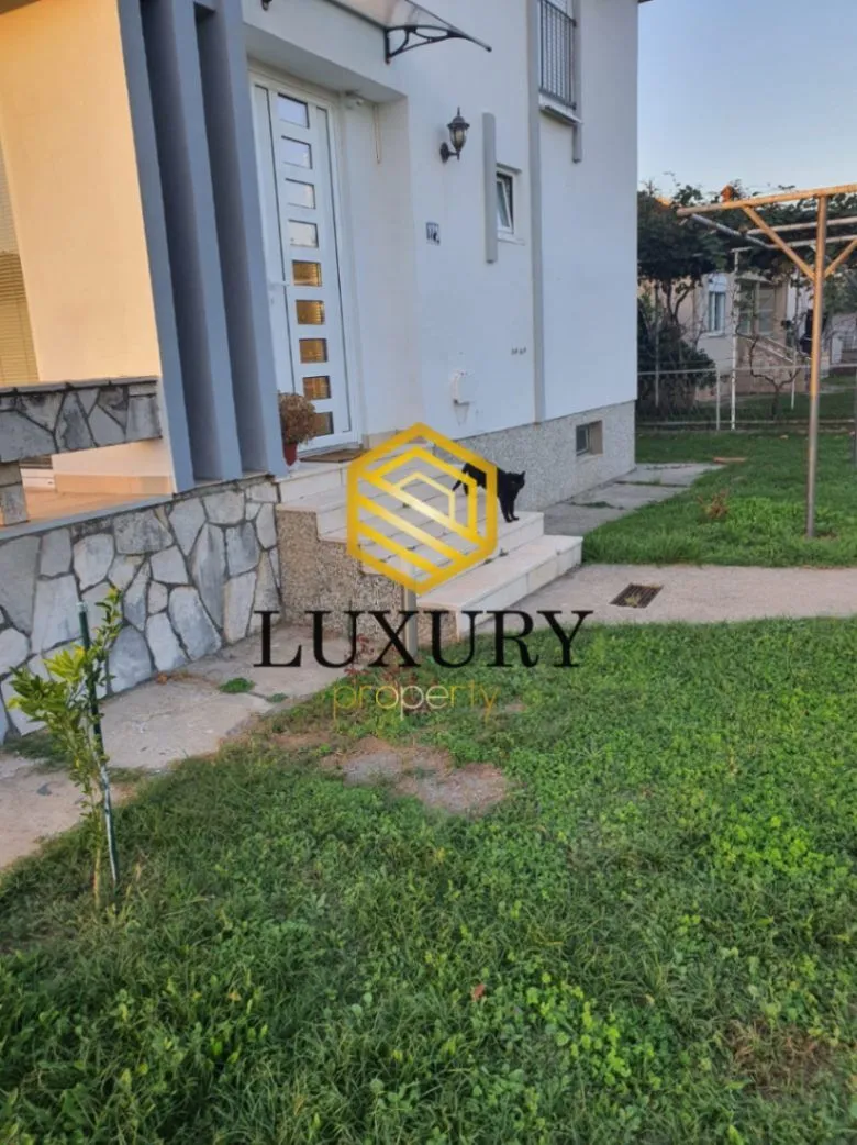 Izdavanje, kuća, 95m², Donja Gorica, Podgorica