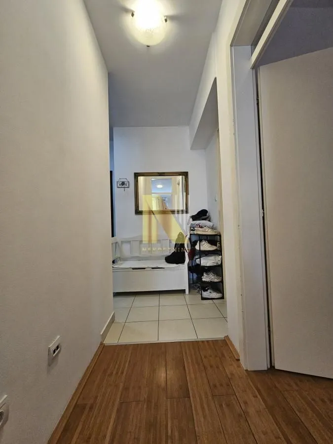 Prodaja, dvosoban stan, 54m², Bulevar Oslobodjenja, Novi Sad Sve Podlokacije