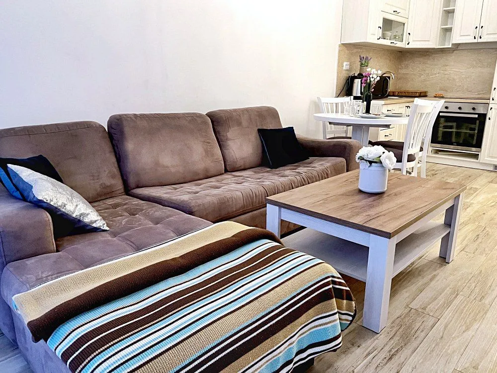 Sale, studio apartment, 32m², Dobra Voda, Budva