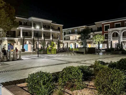 Izdavanje, jednosoban stan, 70m², Tivat, Crna Gora - image 2