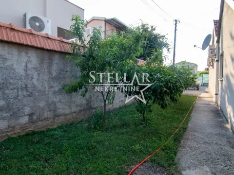 Izdavanje, trosoban stan, 85m², Gornja Gorica, Podgorica - image 17