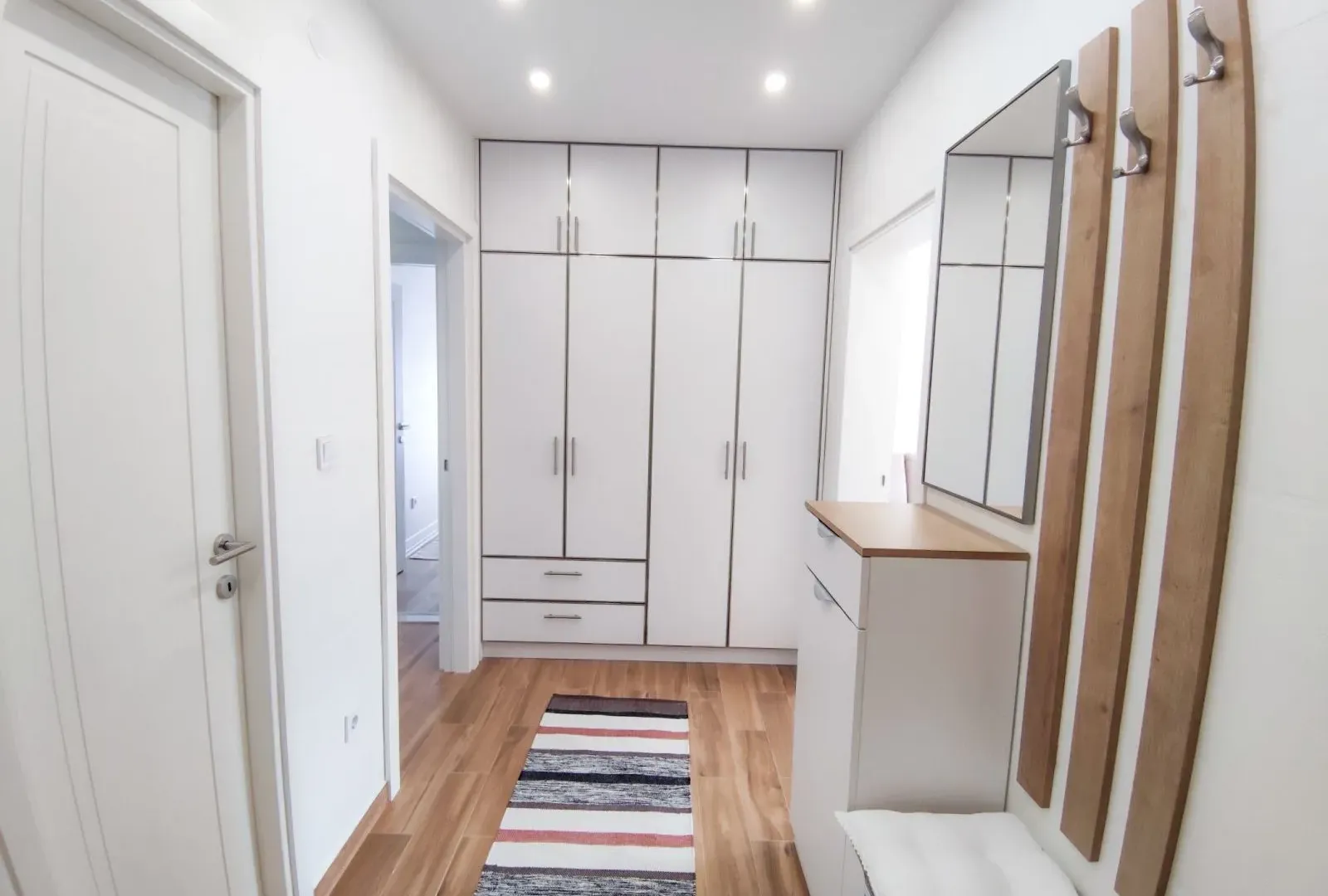 Rent, two bedroom apartment, 86m², Centar, Podgorica