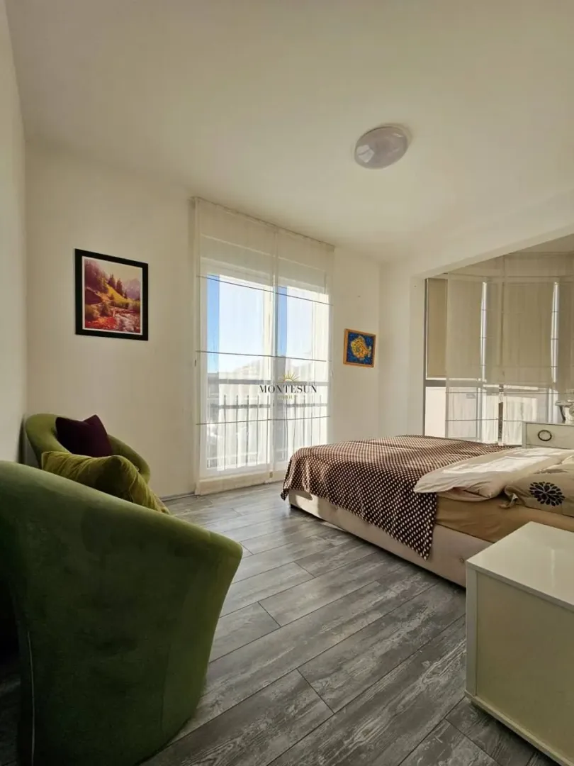 Rent, two bedroom apartment, 79m², Rafailovići, Budva