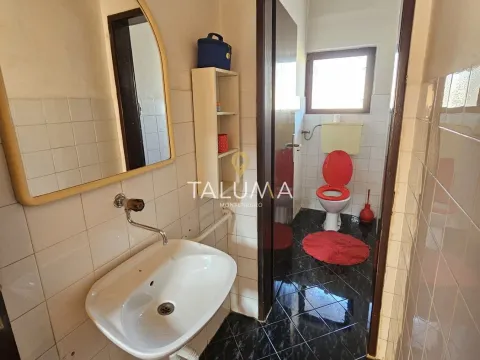 Prodaja, kuća, 300m², Masline, Podgorica - image 12