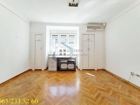 Izdavanje, dvosoban stan, 68m², Stari Grad, Beograd - image 10