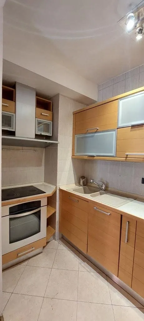 Izdavanje, jednosoban stan, 42m², Preko Morače, Podgorica