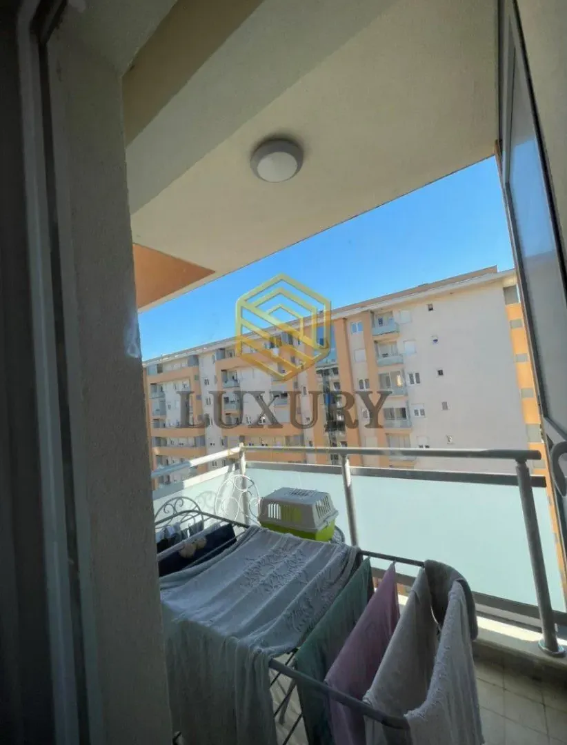 Izdavanje, jednosoban stan, 46m², City Kej, Podgorica