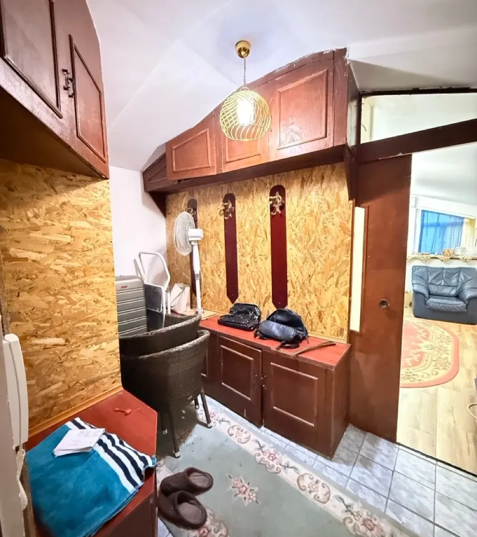 Prodaja, dvosoban stan, 68m², Makedonsko naselje, Bar