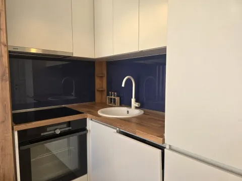 Prodaja, jednosoban stan, 27m², Centar, Tivat - image 9