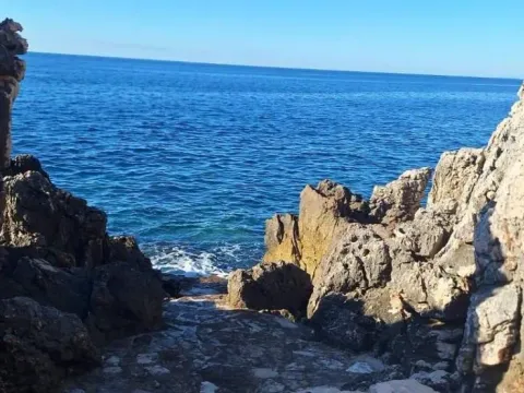 Prodaja, kuća, 240m², Utjeha, Bar - image 15