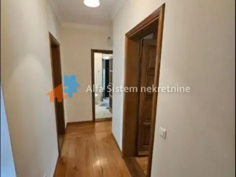 Rent, four bedroom apartment, 120m², Savski Venac, Beograd - image 18