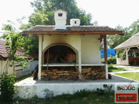 Sale, house, 334m², Beočin, Srbija - image 27