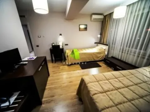 Izdavanje, poslovni prostor, 660m², Crveni Krst, Niš - image 14