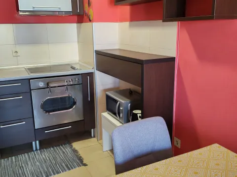 Rent, one bedroom apartment, 40m², Stari Aerodrom, Podgorica - image 11