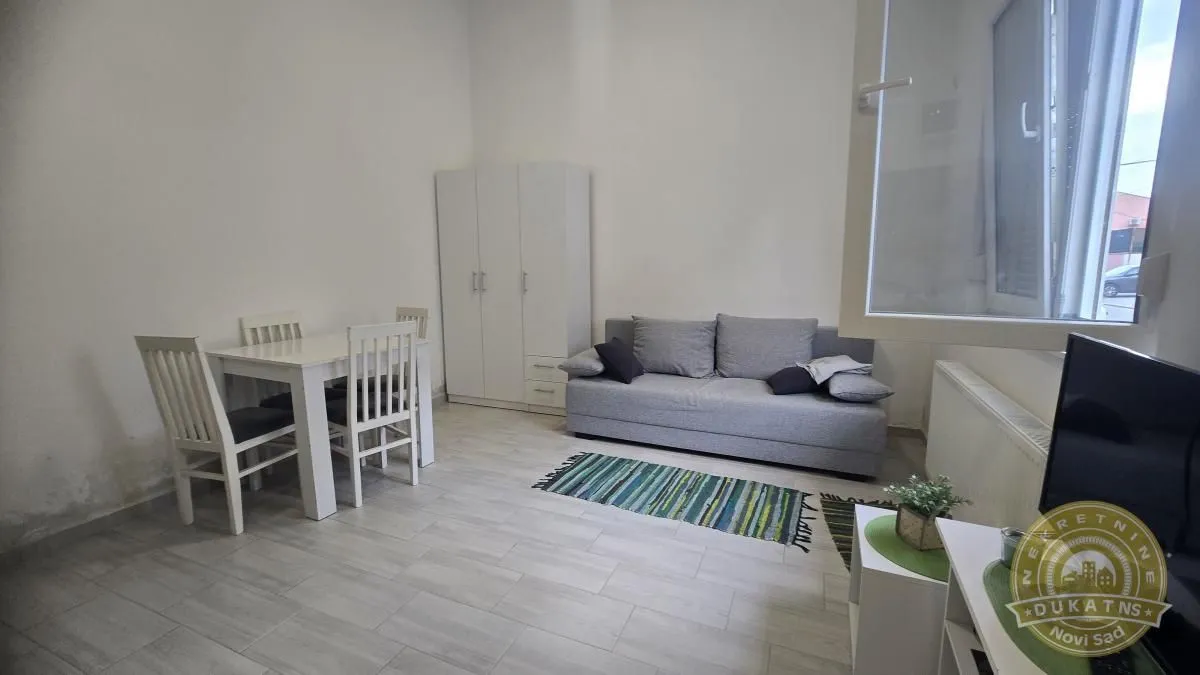 Izdavanje, garsonjera, 22m², Detelinara, Novi Sad Sve Podlokacije