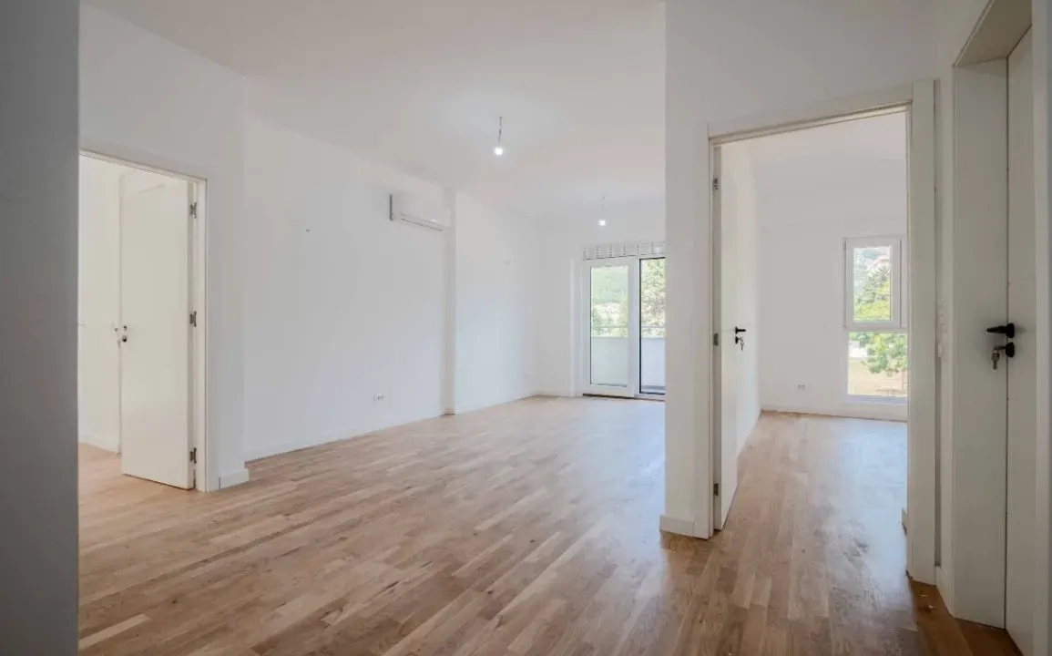 Sale, two bedroom apartment, 65m², Topolica, Bar